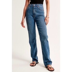 Abercrombie & Fitch Ultra High Rise 90s Straight Jean mid wash indigo blue